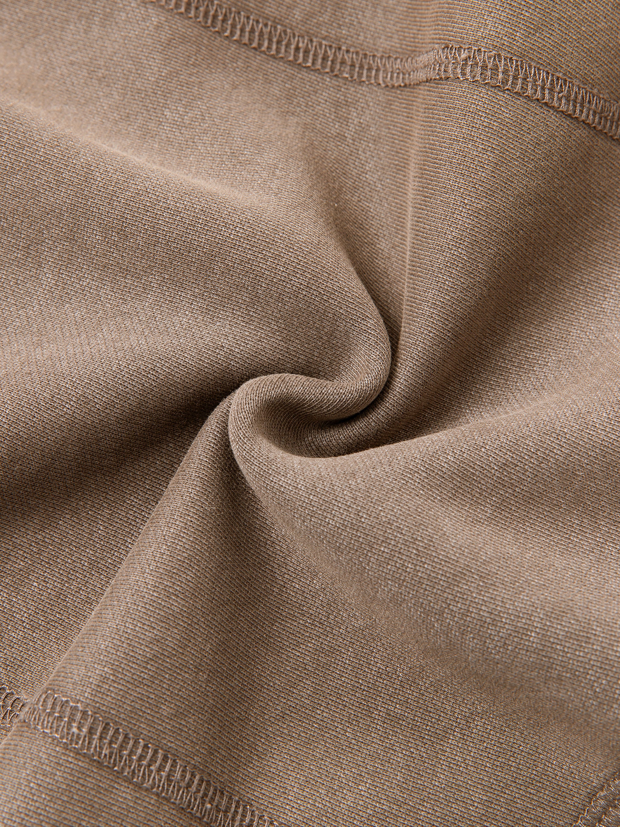 Woman's clothing 